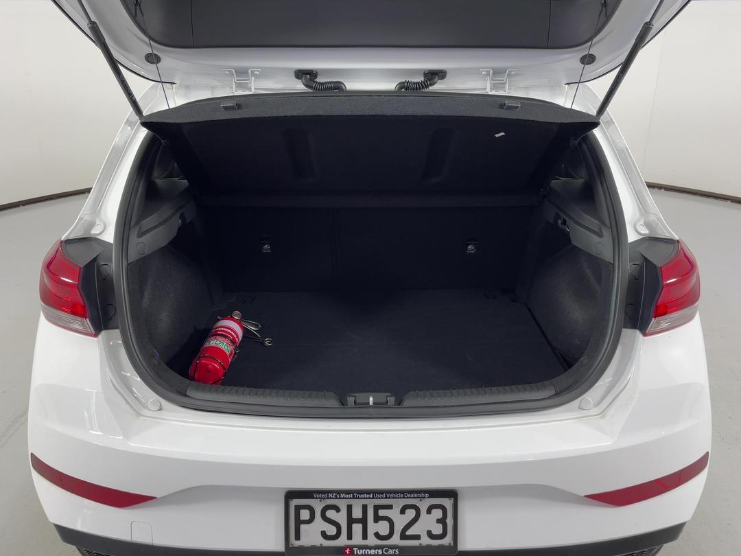Photo '14' of Hyundai I30