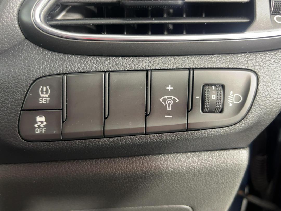 Photo '25' of Hyundai I30