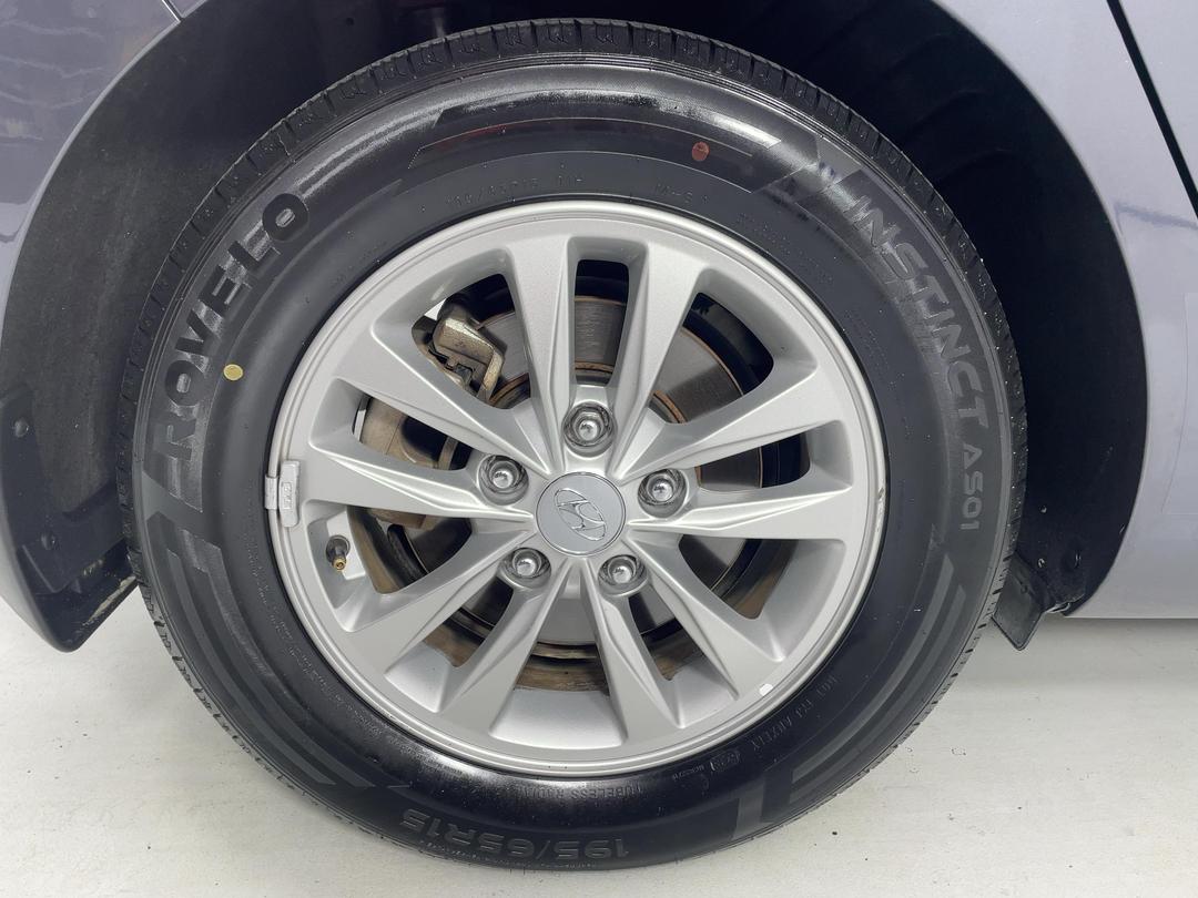 Photo '12' of Hyundai I30