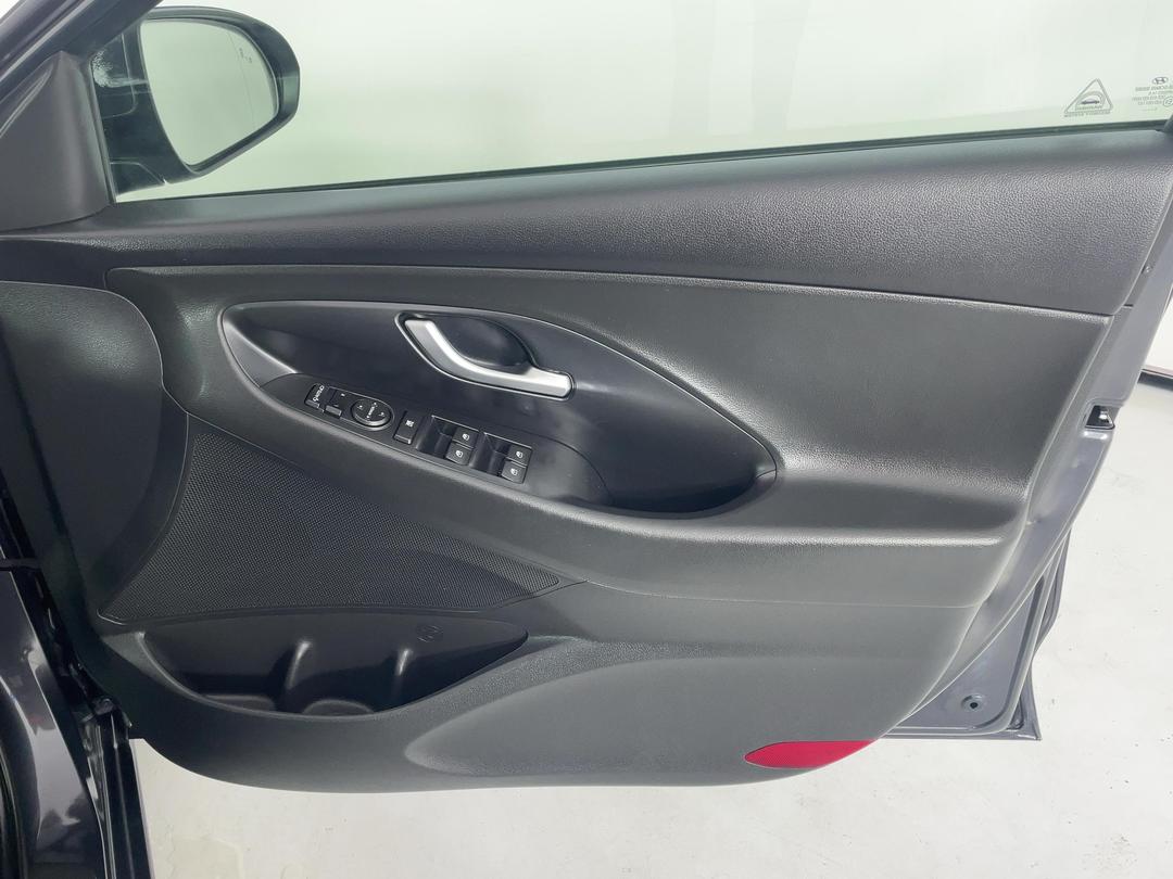 Photo '15' of Hyundai I30