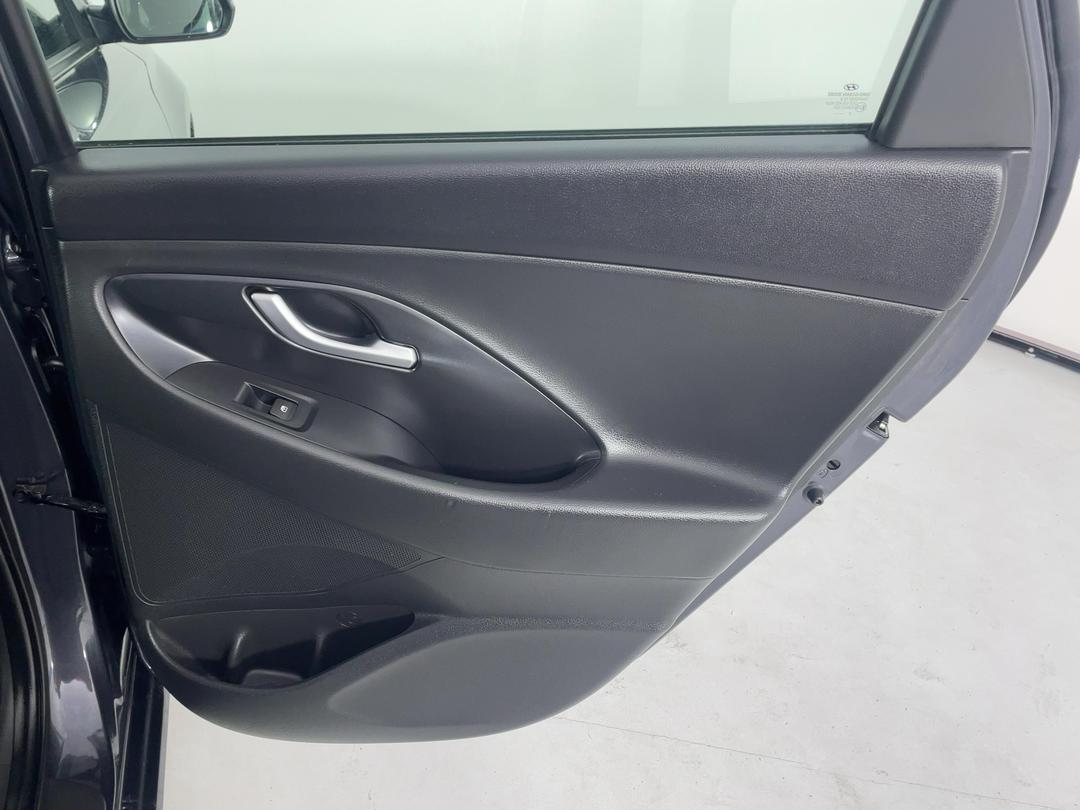 Photo '19' of Hyundai I30