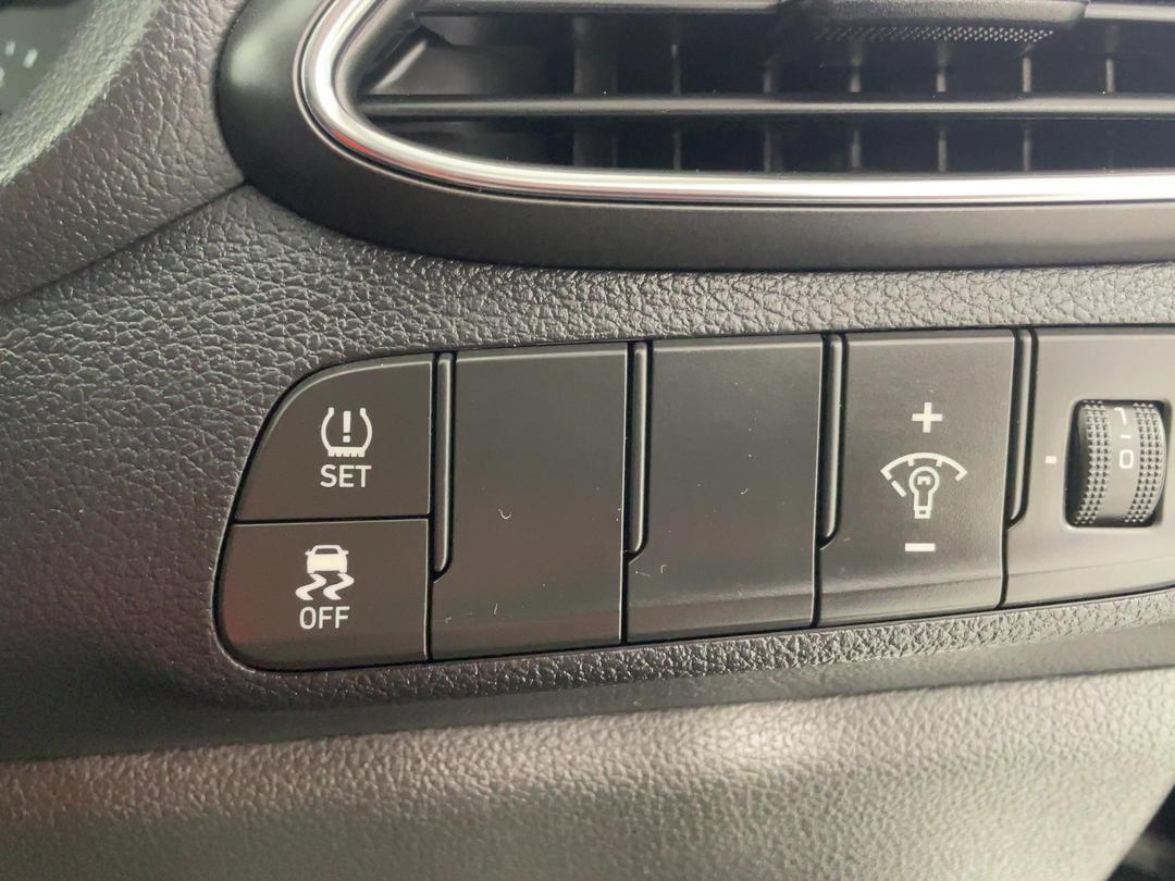 Photo '23' of Hyundai I30
