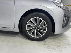 Photo '9' of Hyundai Ioniq