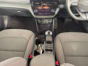 Photo '18' of Hyundai Ioniq