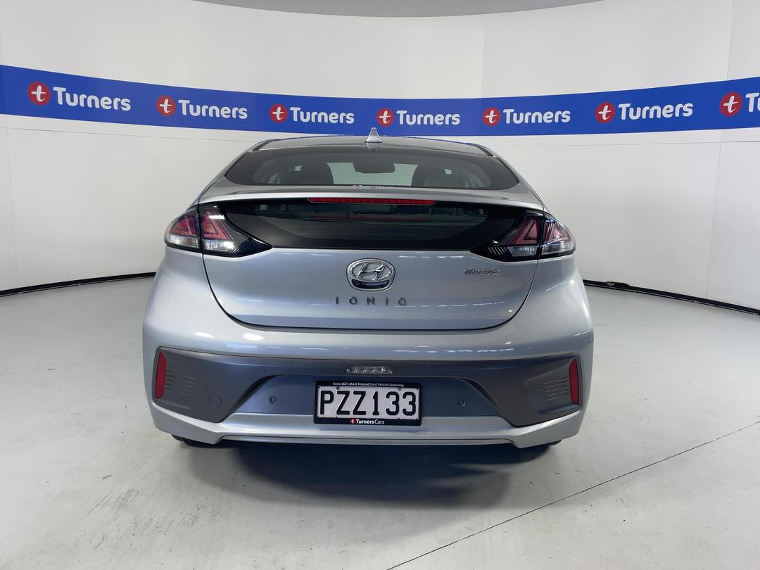 Photo '6' of Hyundai Ioniq