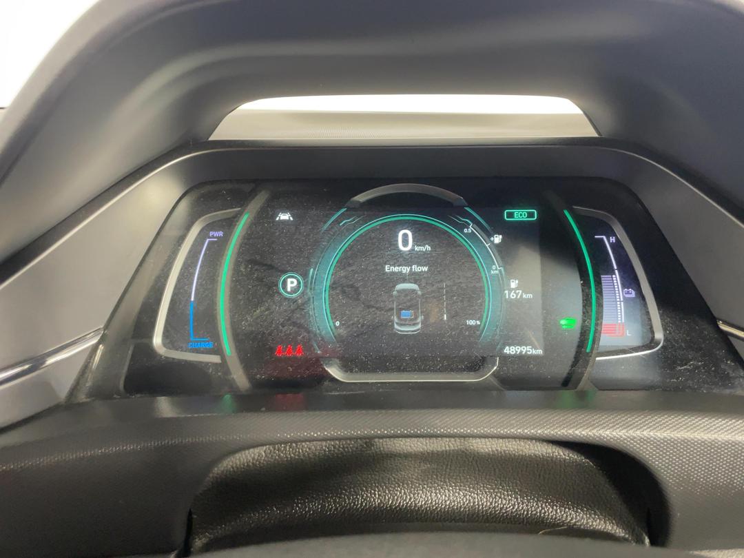 Photo '21' of Hyundai Ioniq