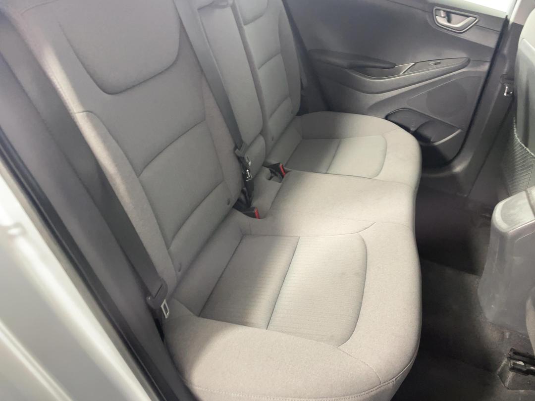 Photo '20' of Hyundai Ioniq