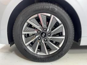 Photo '10' of Hyundai Ioniq