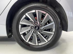 Photo '11' of Hyundai Ioniq
