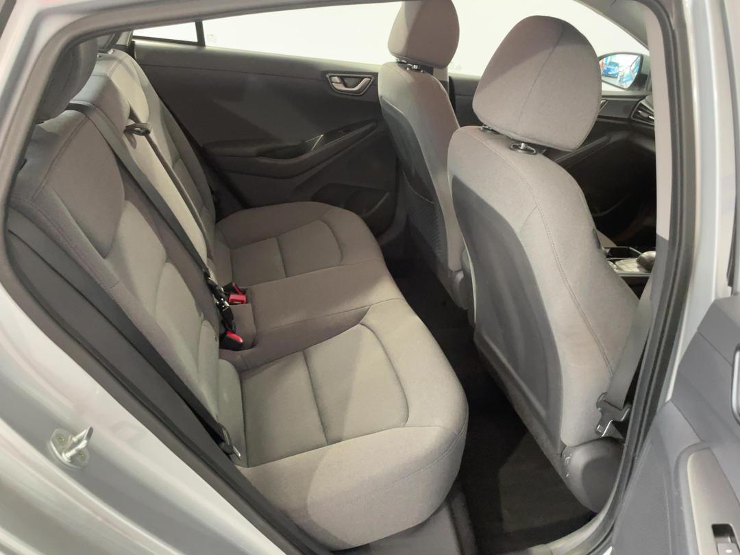 Photo '20' of Hyundai Ioniq