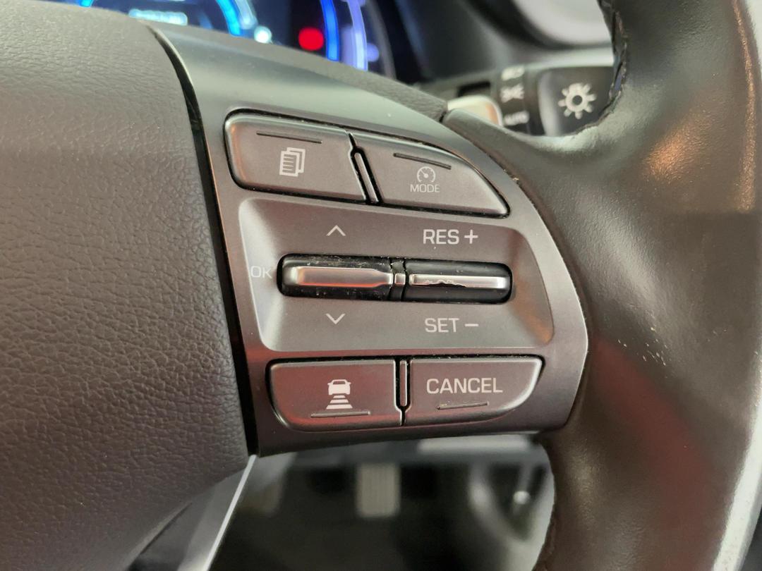 Photo '26' of Hyundai Ioniq