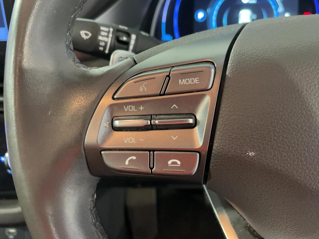 Photo '27' of Hyundai Ioniq
