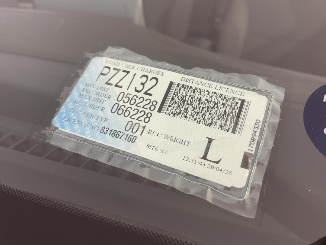 Photo '36' of Hyundai Ioniq