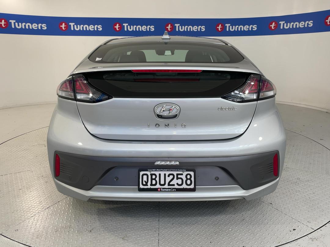 Photo '6' of Hyundai Ioniq