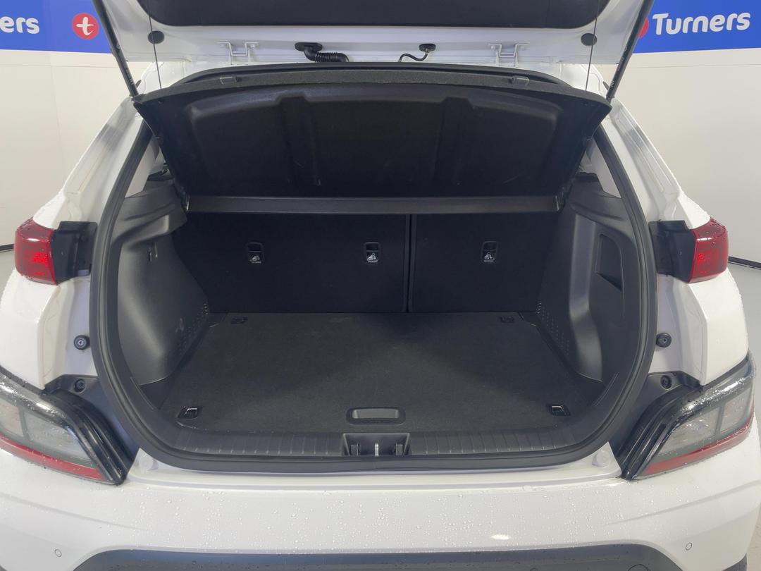 Photo '14' of Hyundai Kona