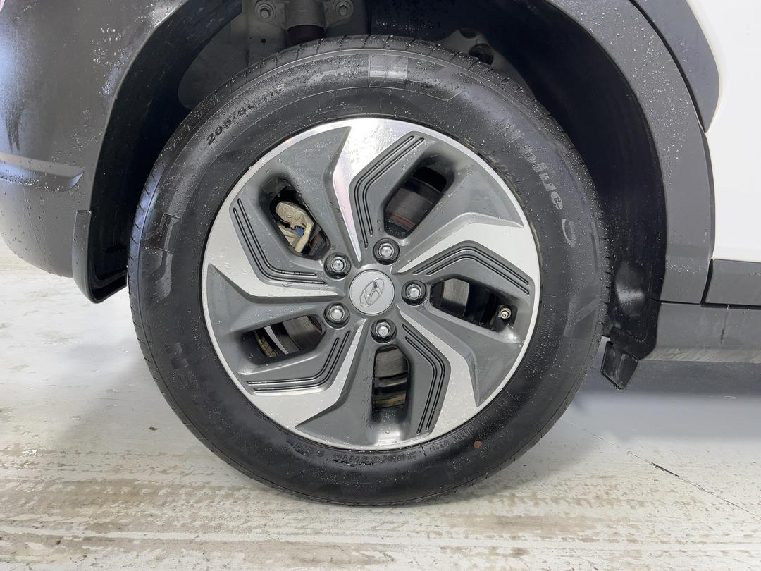 Photo '12' of Hyundai Kona