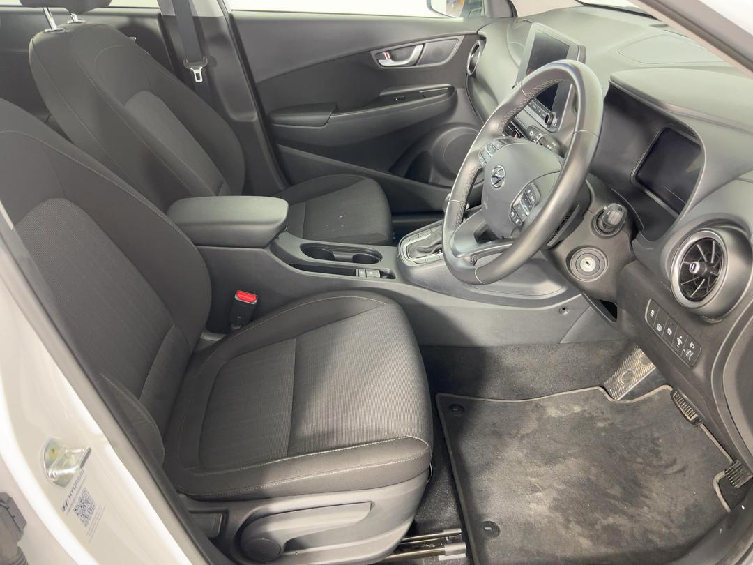 Photo '16' of Hyundai Kona