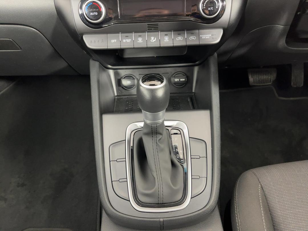 Photo '18' of Hyundai Kona