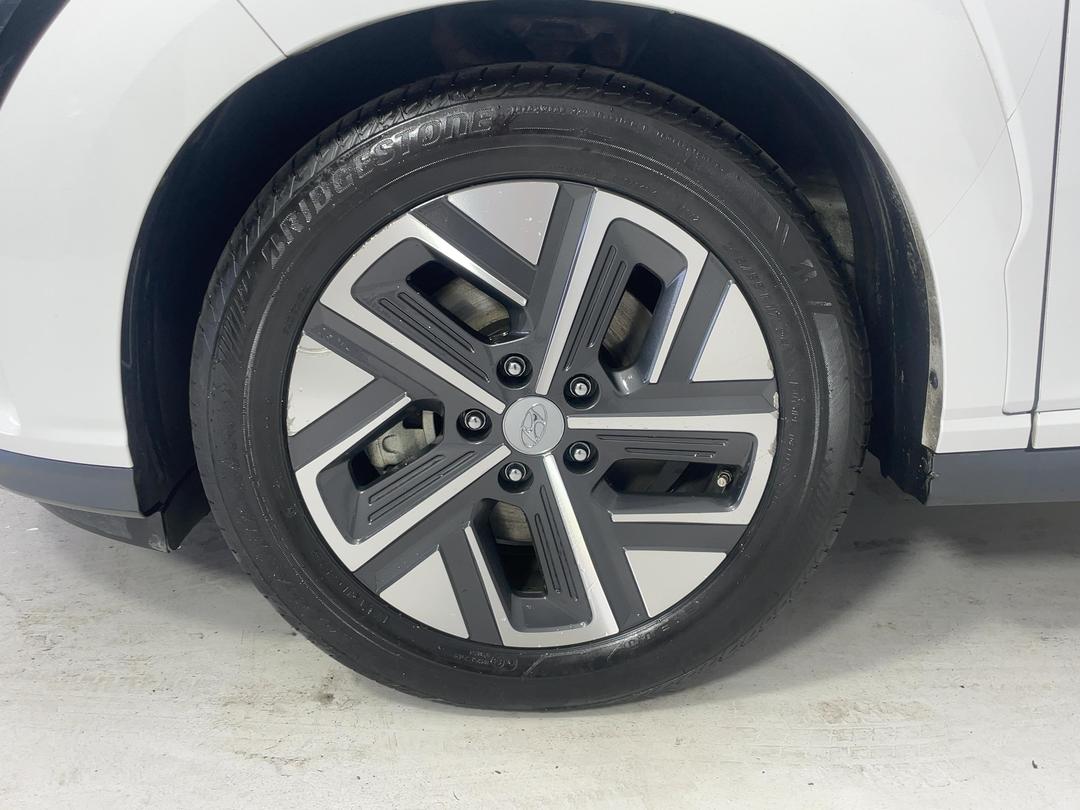 Photo '10' of Hyundai Kona