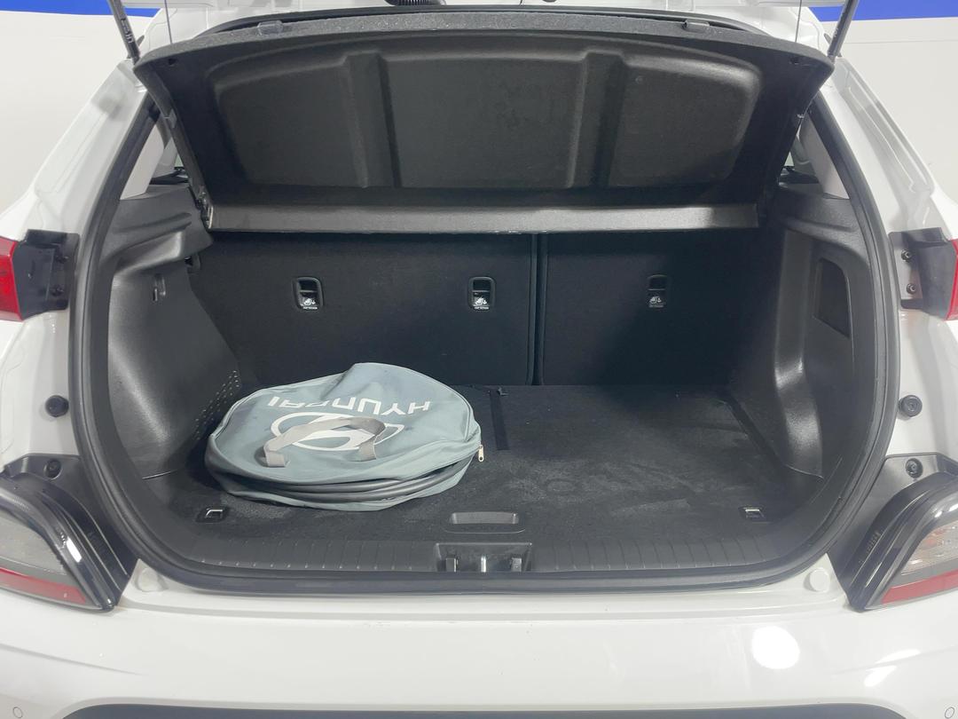 Photo '14' of Hyundai Kona