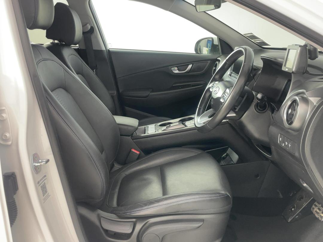 Photo '16' of Hyundai Kona
