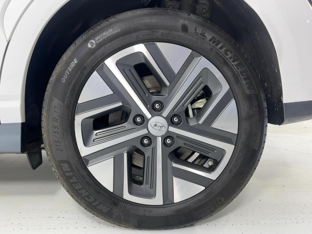 Photo '11' of Hyundai Kona