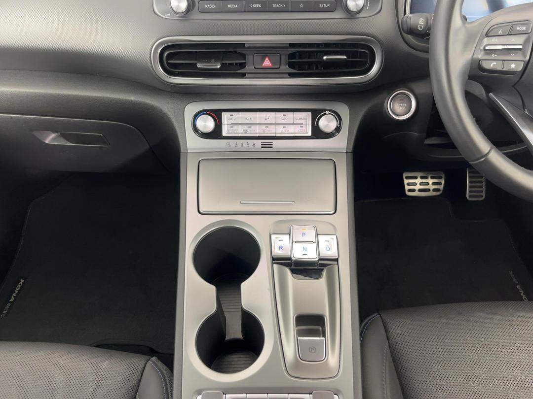 Photo '18' of Hyundai Kona
