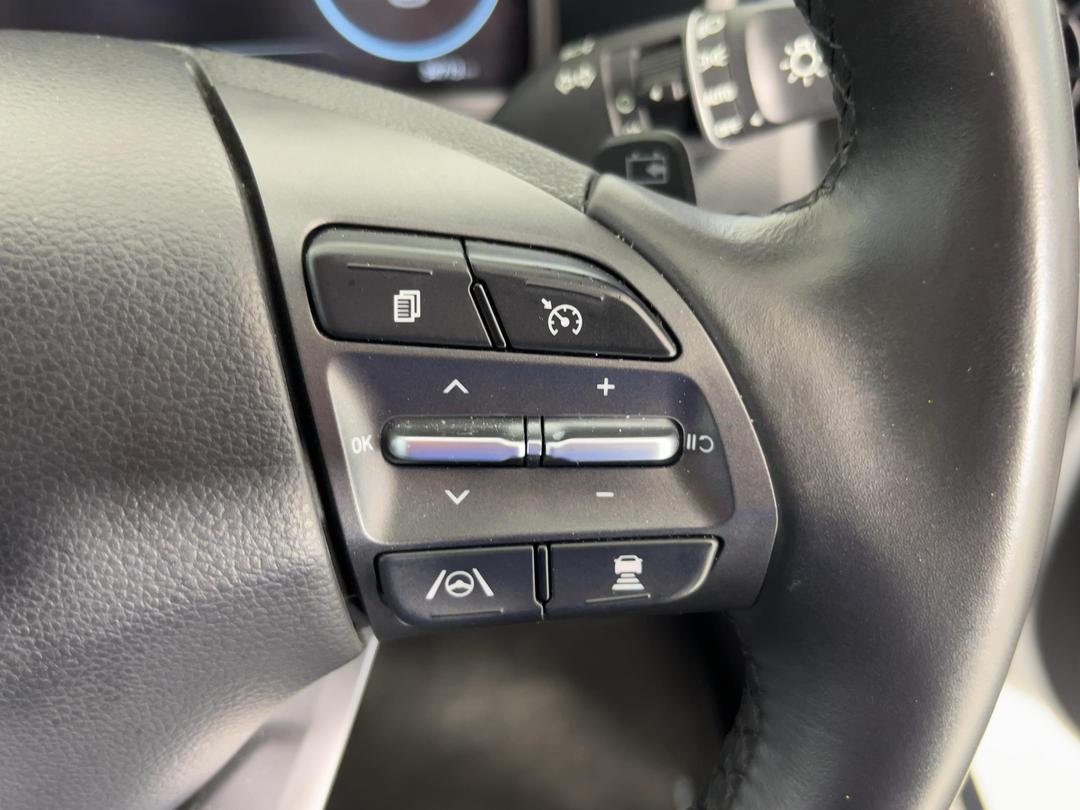 Photo '23' of Hyundai Kona