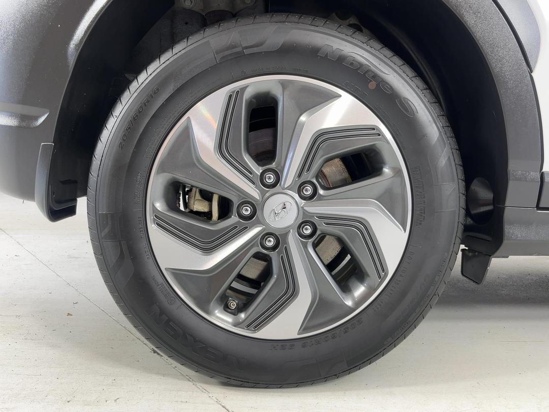 Photo '12' of Hyundai Kona