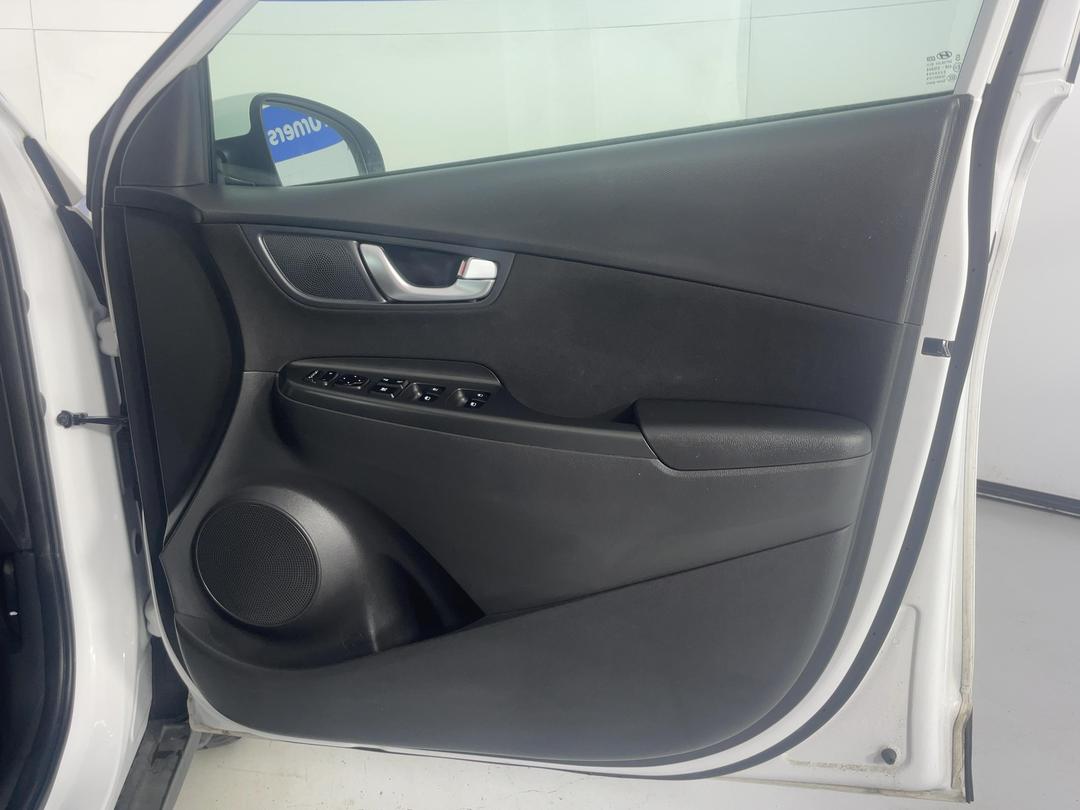 Photo '15' of Hyundai Kona