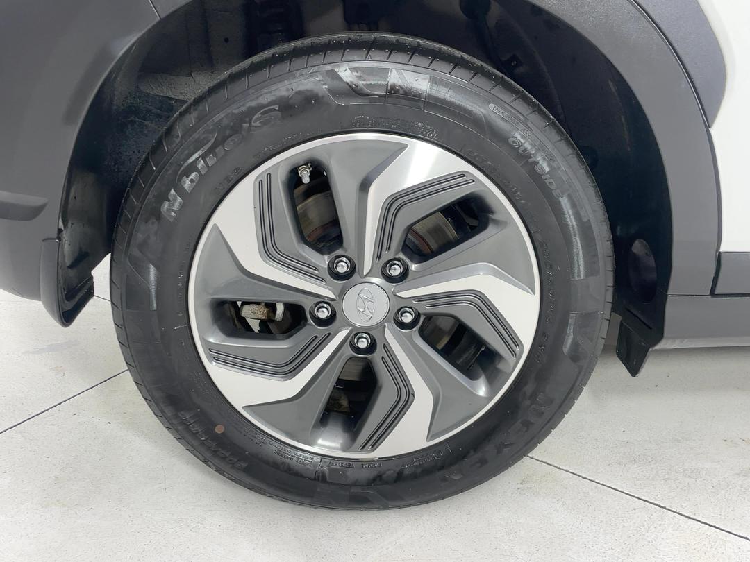 Photo '12' of Hyundai Kona