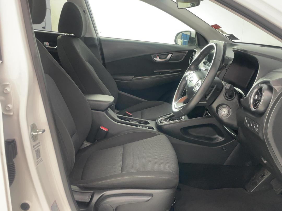 Photo '16' of Hyundai Kona