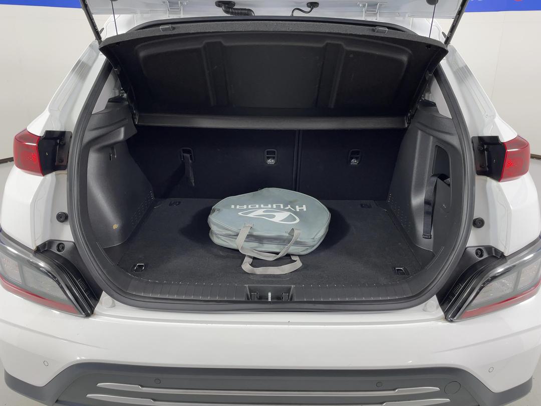 Photo '14' of Hyundai Kona