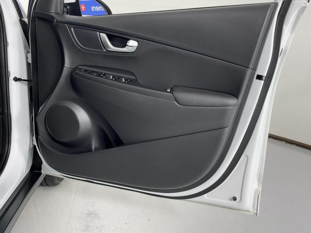 Photo '15' of Hyundai Kona