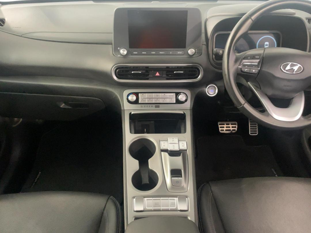 Photo '18' of Hyundai Kona