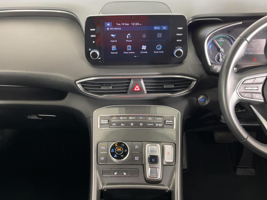 Photo '18' of Hyundai Santa FE