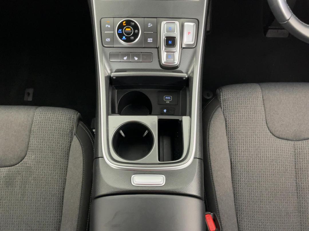 Photo '29' of Hyundai Santa FE