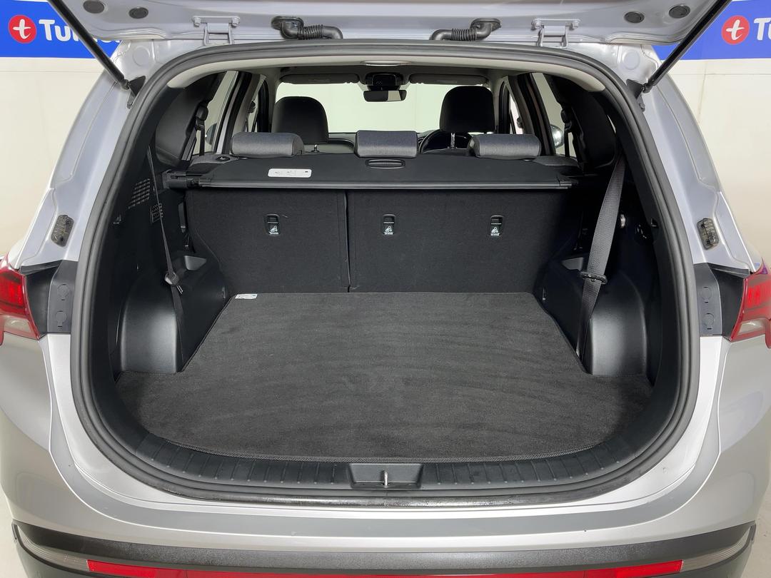 Photo '31' of Hyundai Santa FE