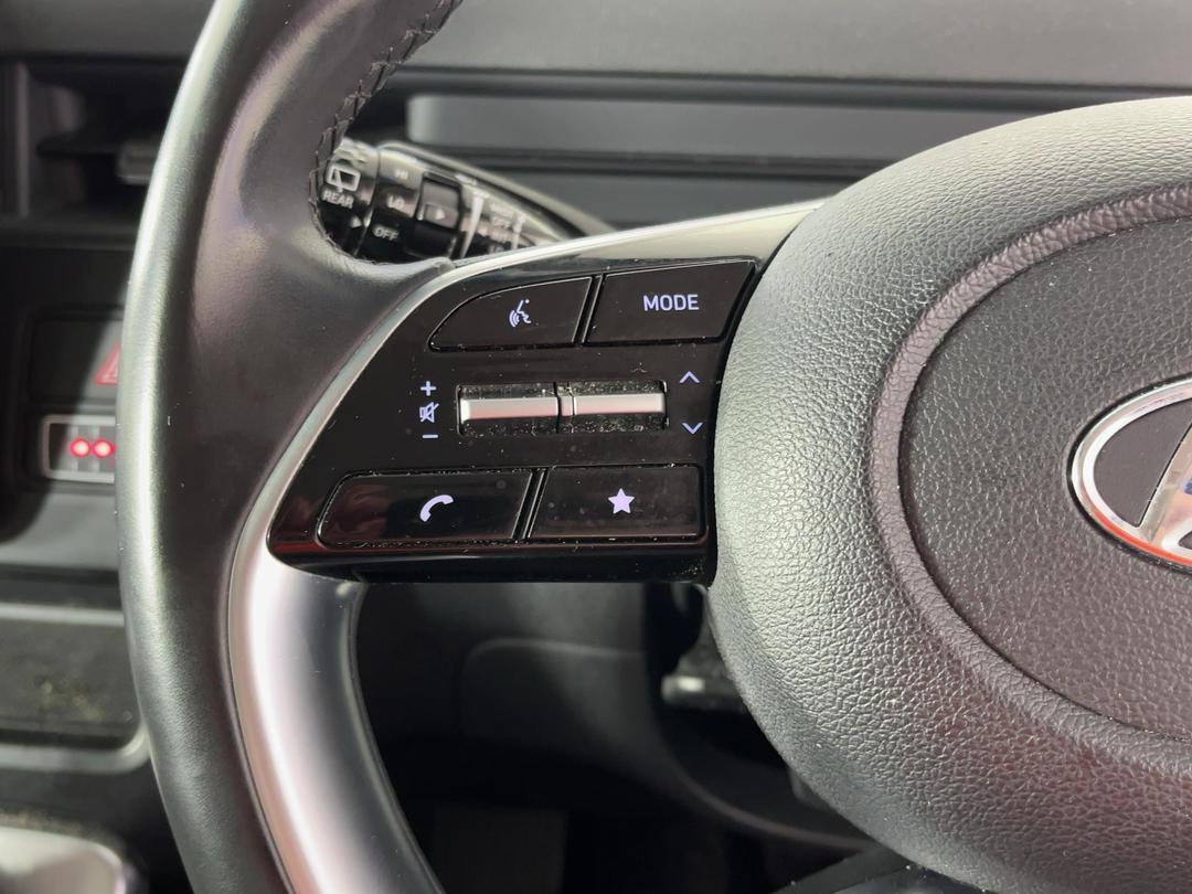 Photo '23' of Hyundai Staria