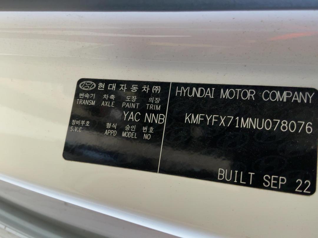 Photo '14' of Hyundai Staria Load Photo '14' of Hyundai Staria Load