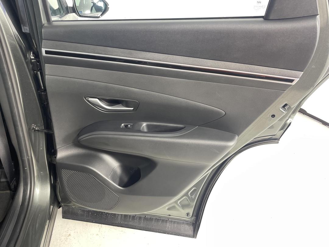 Photo '19' of Hyundai Tucson