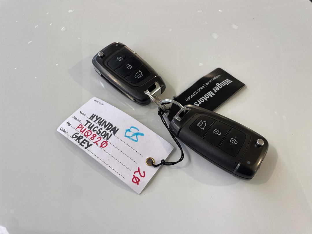 Photo '22' of Hyundai Tucson