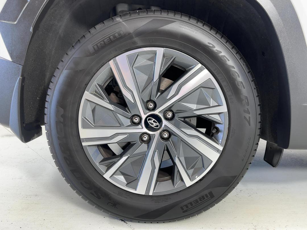 Photo '12' of Hyundai Tucson