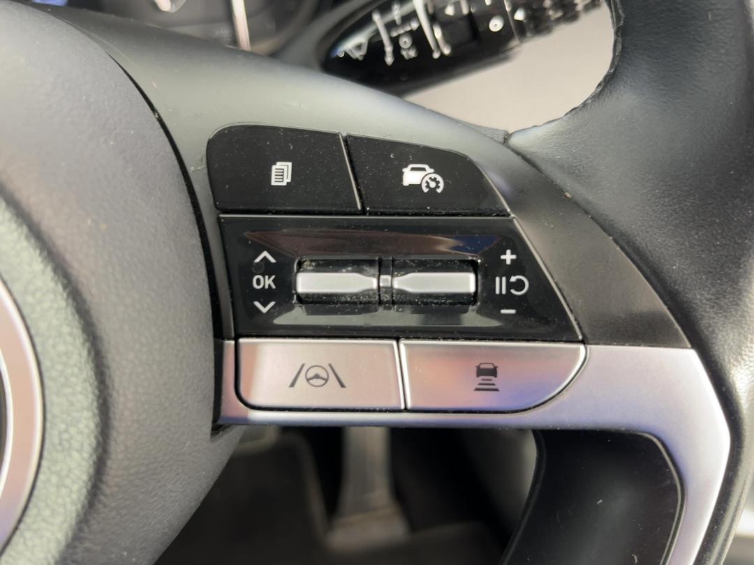 Photo '23' of Hyundai Tucson