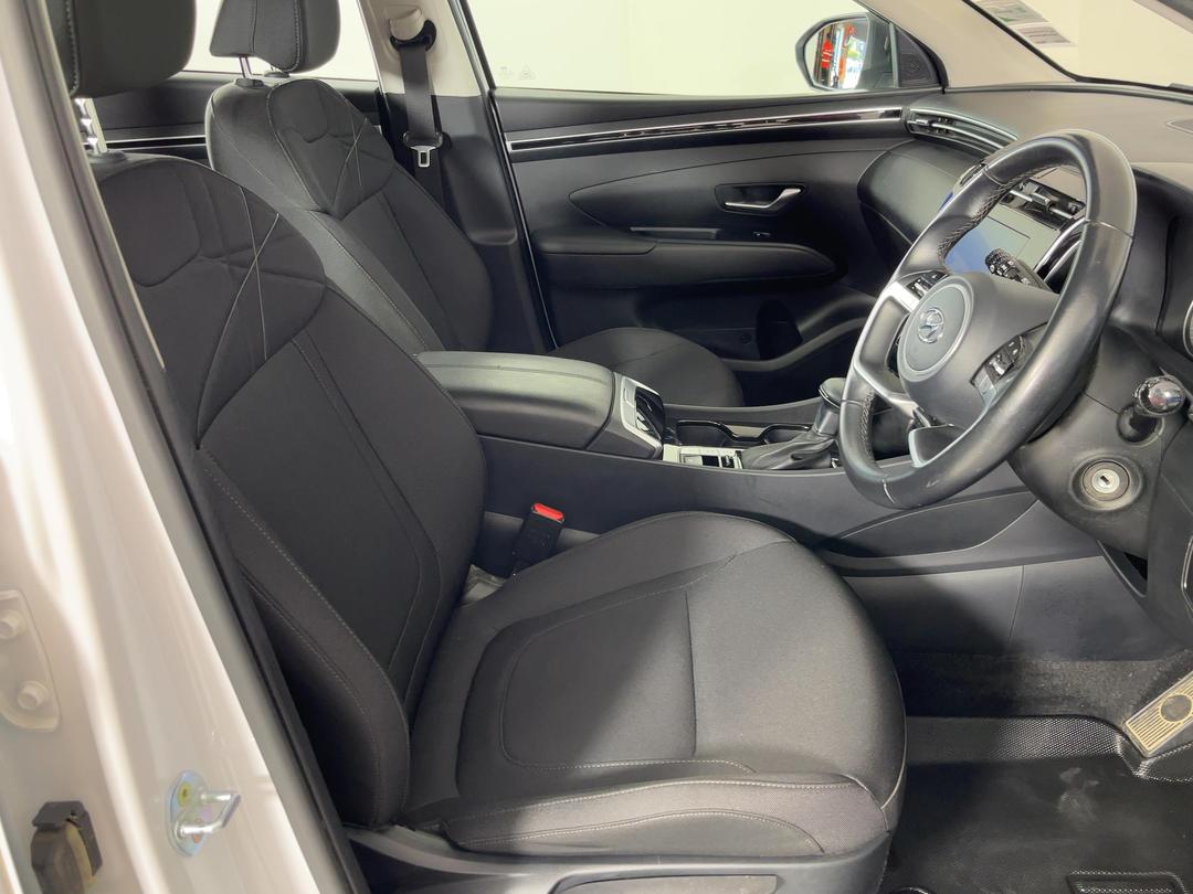 Photo '16' of Hyundai Tucson