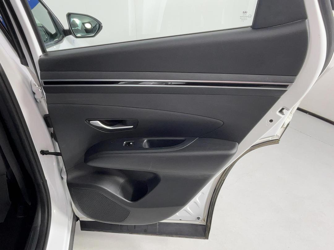 Photo '19' of Hyundai Tucson