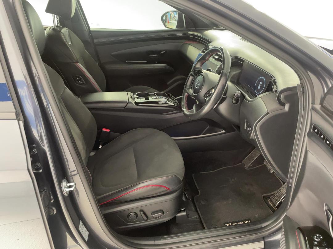Photo '16' of Hyundai Tucson