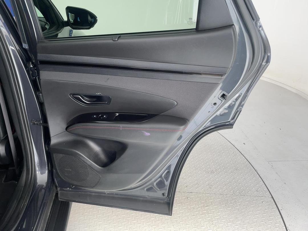 Photo '19' of Hyundai Tucson