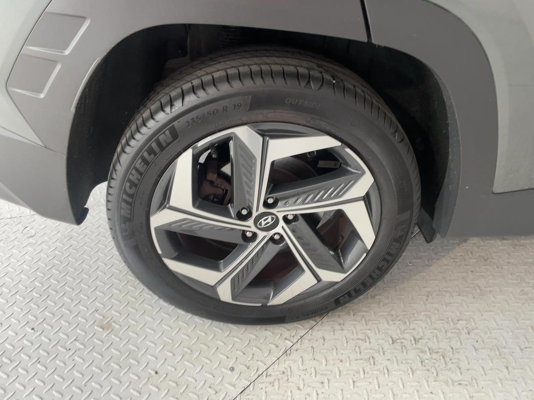 Photo '12' of Hyundai Tucson