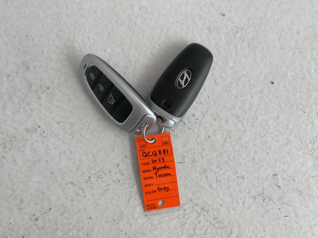 Photo '22' of Hyundai Tucson